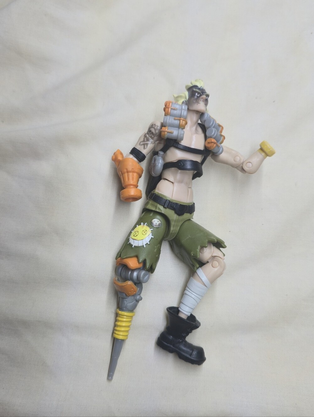 OVERWATCH Ultimates Series Junkrat 6-Inch Scale Collectible Video Game Character